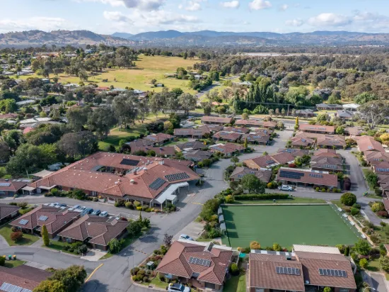 120 Elmglade Close, West Albury, NSW 2640