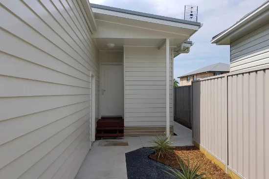 12a Robertson Road, Woonona, NSW 2517