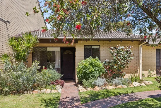 13/24 Swan Road, Attadale, WA 6156