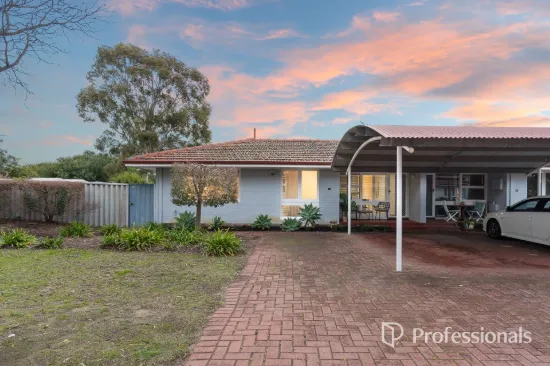 15L Calvert Way, Girrawheen, WA 6064