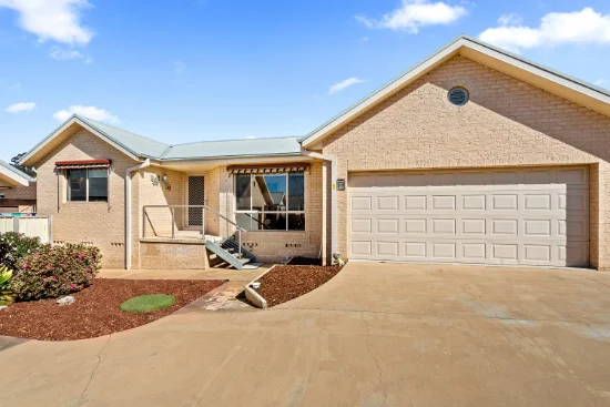 17b Eric Fenning Drive, Surf Beach, NSW 2536