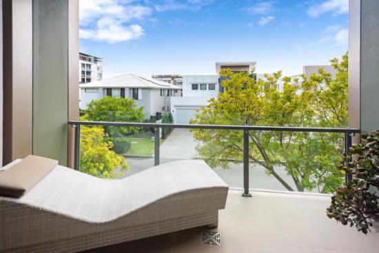 18 River Vista Way, Paradise Point, Qld 4216-Image