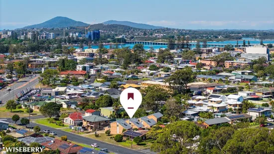2/10 Wilson Street, Tuncurry, NSW 2428