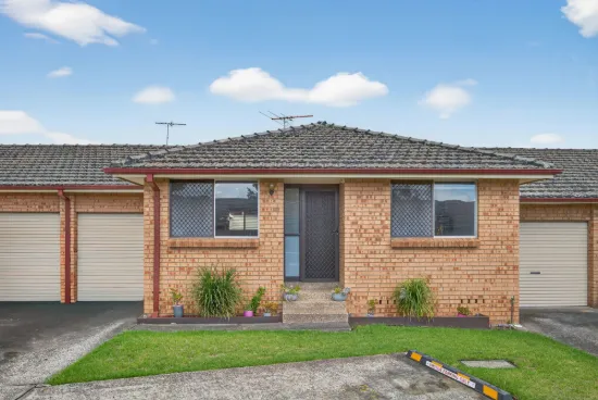 2/108 Oxford Road, Ingleburn, NSW 2565