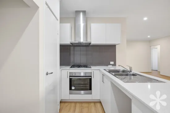 2/17 Stainer Street, Willagee, WA 6156