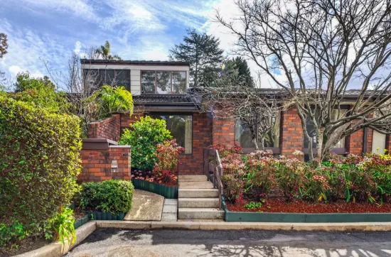 2/2 The Glen Crescent, Springwood, NSW 2777