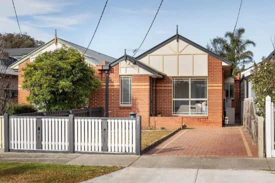 2/2 Waratah Street, Pascoe Vale, Vic 3044