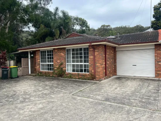 2/208 Avoca Drive, Green Point NSW 2251-Image