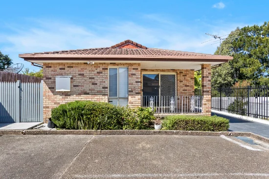 2/3 Foley Street, Gwynneville, NSW 2500