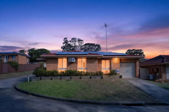 2/34 Westmoreland Road, Minto, NSW 2566
