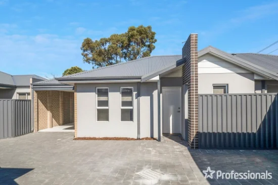 2/36 Willespie Drive, Pearsall, WA 6065