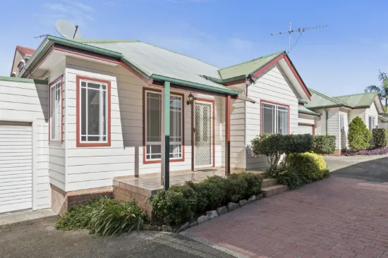 2/48 Atchison Street, Wollongong, NSW 2500