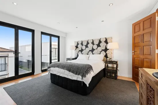 2/56 Woodroffe Avenue, Main Beach, Qld 4217-Image