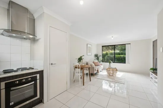 2/6 Strelitzia Avenue, Forrestfield, WA 6058-Image