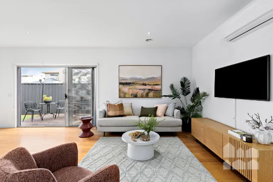 2/69 Corrigan Avenue, Brooklyn, Vic 3012