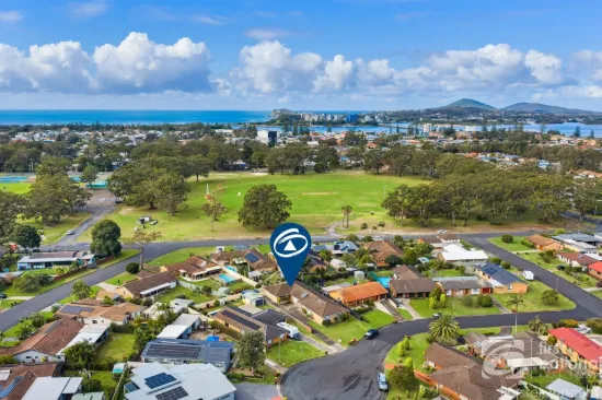 2/9 Sheppard Close, Tuncurry, NSW 2428