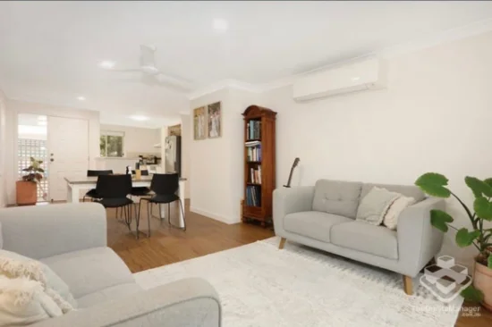 205/125 Hansford Road, Coombabah, Qld 4216-Image