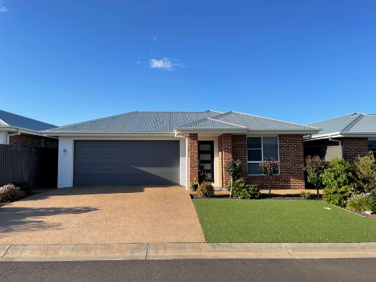 24 Manchurian Circuit, Dubbo, NSW 2830 - For Sale