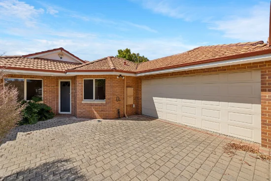 24C  Marian Street, Innaloo, WA 6018 - For Rent