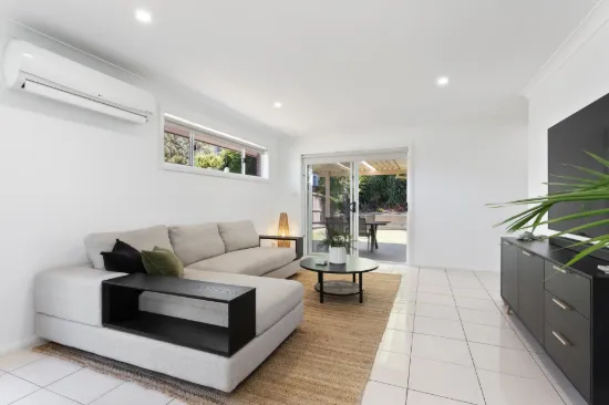25 Flame Tree Circuit, Woonona, NSW 2517