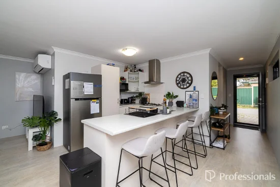 3/160 Cammillo Road, Kelmscott, WA 6111