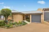 3/197 Albany Street, Point Frederick, NSW 2250-Image