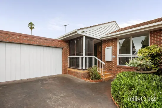 3/5 St Huberts Road, Carnegie, Vic 3163