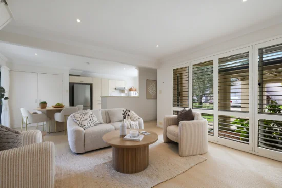 33/30 St Kevins Avenue, Benowa, Qld 4217 - For Rent