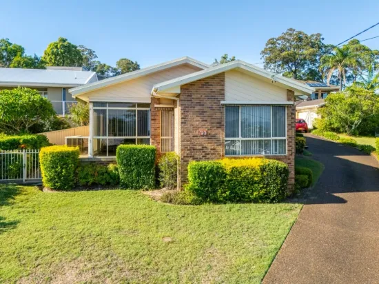33 Patrick Cr, Saratoga, NSW 2251