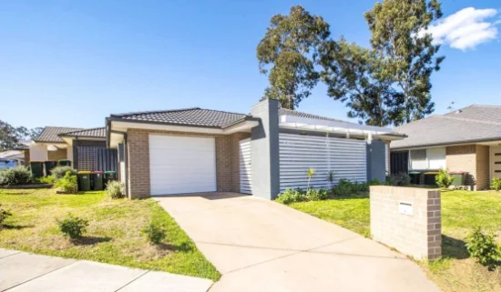 3A Bevan Street, Cessnock NSW 2325 - For Rent