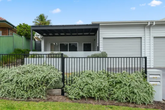 4/1 Viola Way, Warabrook, NSW 2304