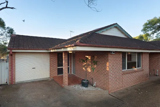 4/182 Orchardleigh Street, Old Guildford, NSW 2161
