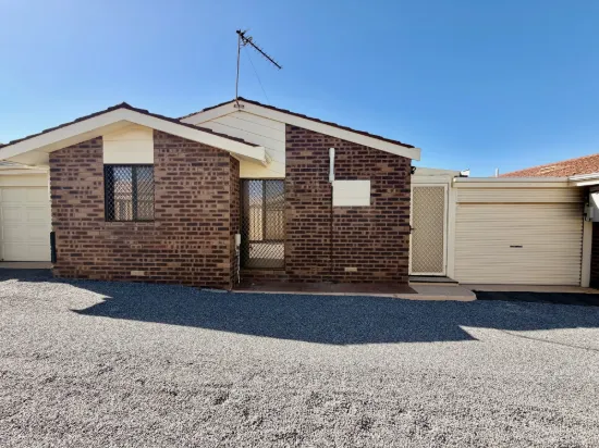 4/60 Gregory Street, Geraldton, WA 6530