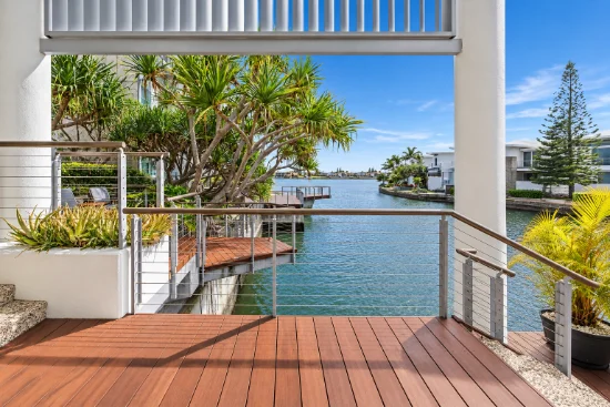 4101 Ephraim Island Parade, Paradise Point, Qld 4216 - For Rent