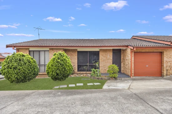 5/3 First Avenue, Macquarie Fields, NSW 2564 - For Sale