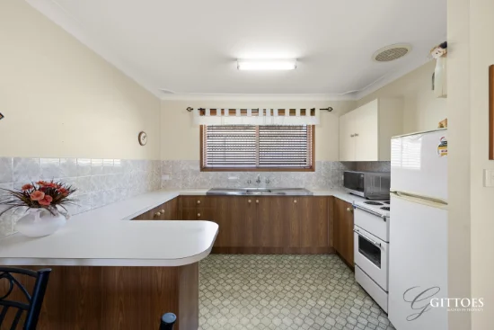 5/4 Kalawarra Road, Wyoming, NSW 2250-Image