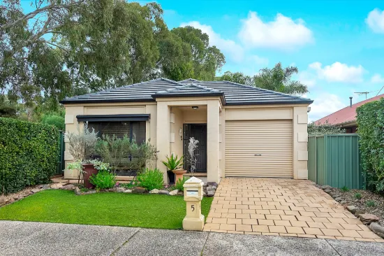 5 Juniper Place, Mawson Lakes, SA 5095