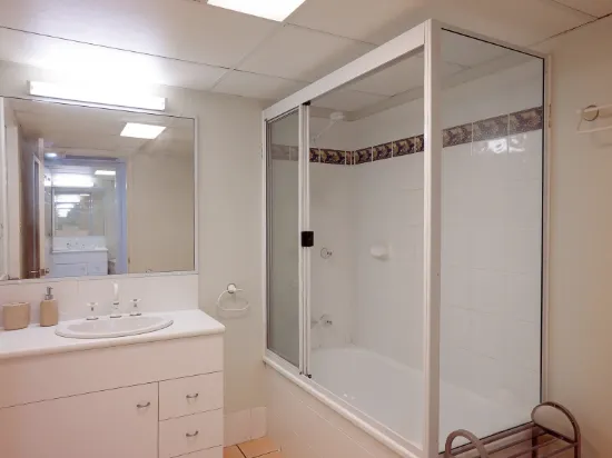 6/177-179 Mitchell Street, North Ward, Qld 4810-Image