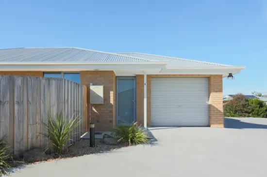 6/5 Ralph Terrace, Rokeby, Tas 7019