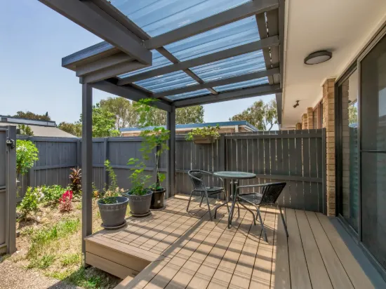 7/137 Sunshine Boulevard, Mermaid Waters, Qld 4218