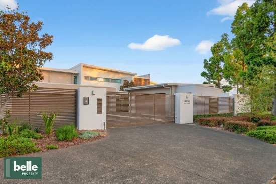 7505 Springfield Drive, Hope Island, Qld 4212