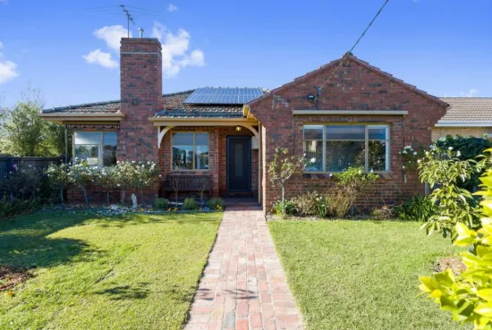 8 Collins Street, Ormond, Vic 3204