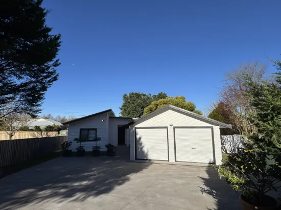 Granny Flat/10 Pyrus Place, Bowral, NSW 2576