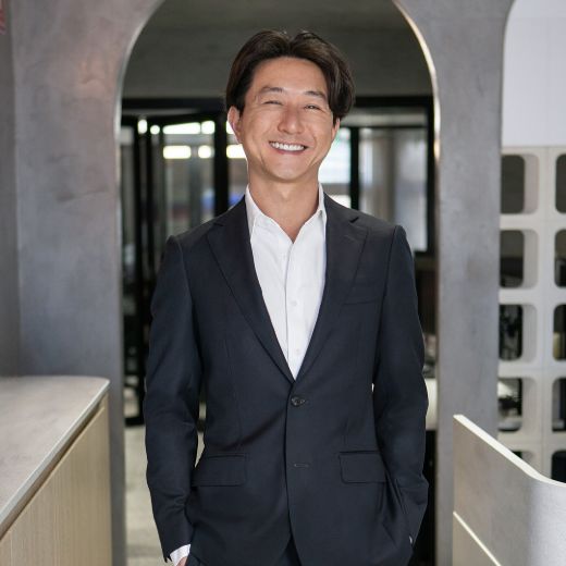Vincent Yiqi Li - Real Estate Agent at McGrath - Strathfield
