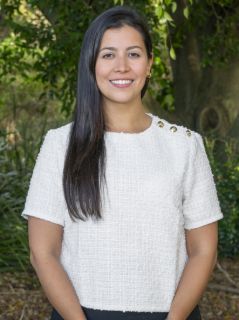 Virginia Perez - Real Estate Agent