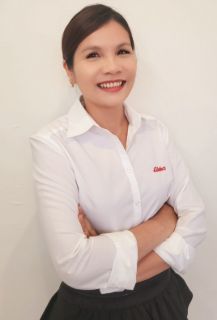 Vy Nguyen Vivian - Real Estate Agent