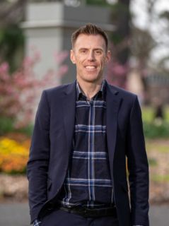 Warrick Vanderbilt - Real Estate Agent
