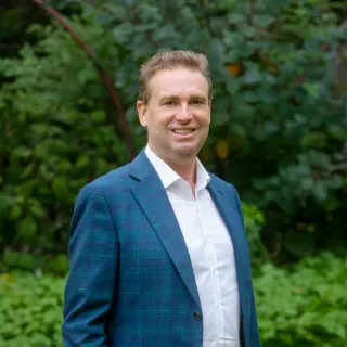 Wayne Elly - Real Estate Agent