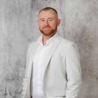 Josh Brown - Real Estate Agent