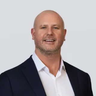 Lee McFarlane - Real Estate Agent